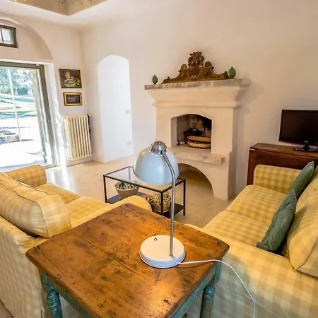 Vila Sleeps 6 Pool Air Con Wifi